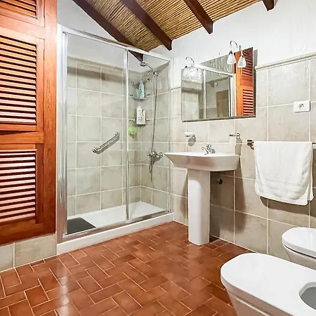 El Caseron De * Teror